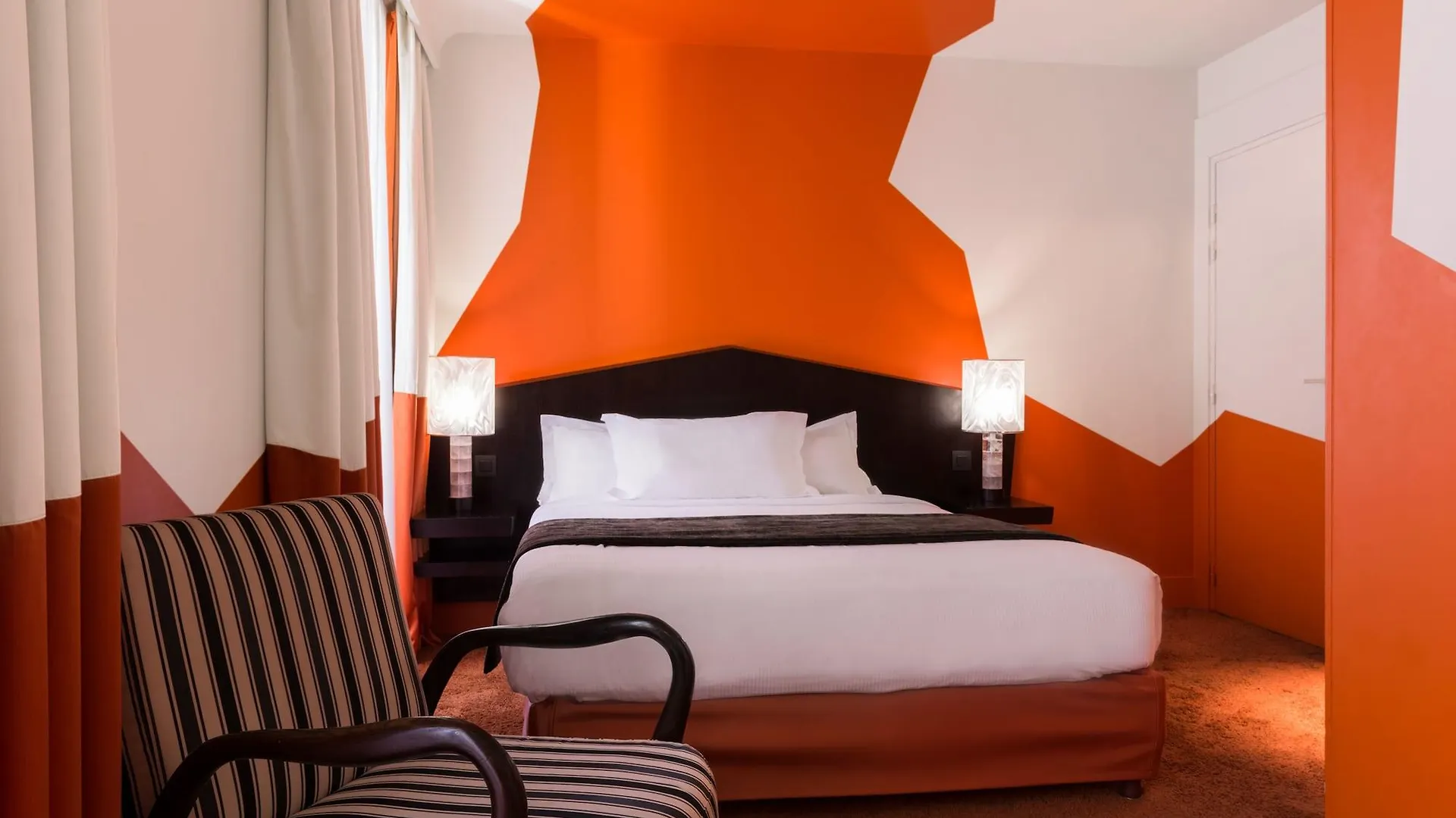 Hotel Cristal Champs Elysées Parigi