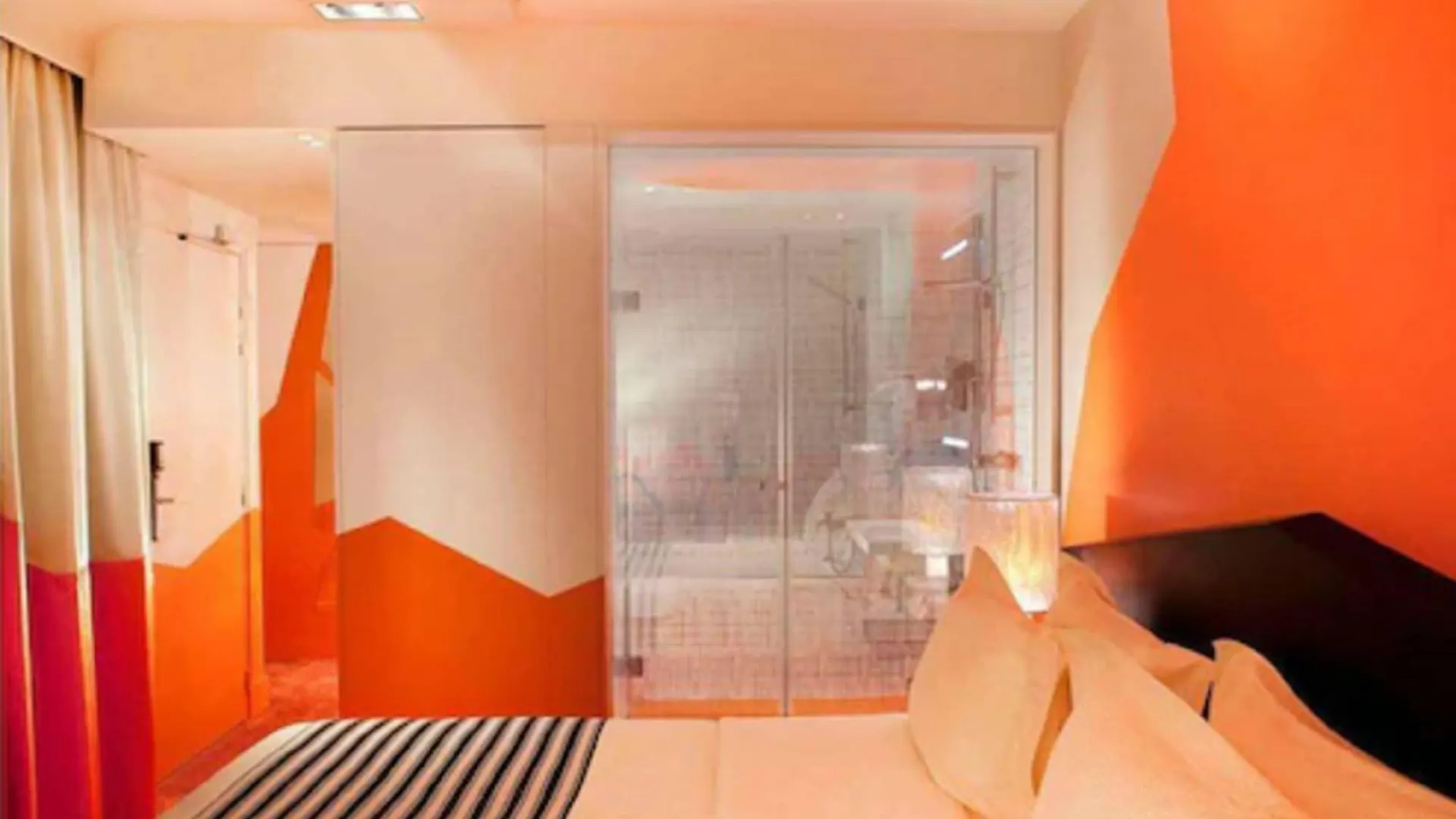 Cristal Champs Elysees Hotel